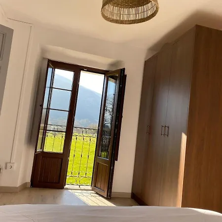 La Casa De Xuncu Posada De Llanes