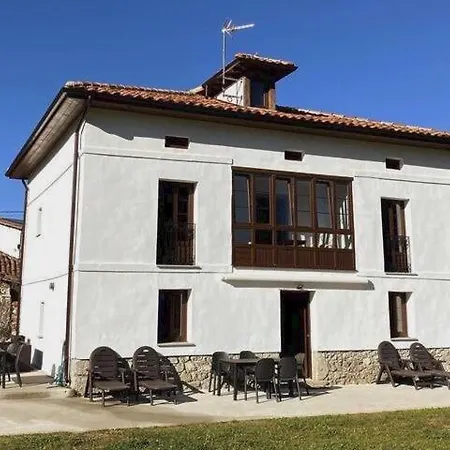 펜션 La Casa De Xuncu Posada De Llanes