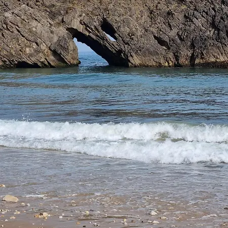 La Casa De Xuncu * Posada De Llanes