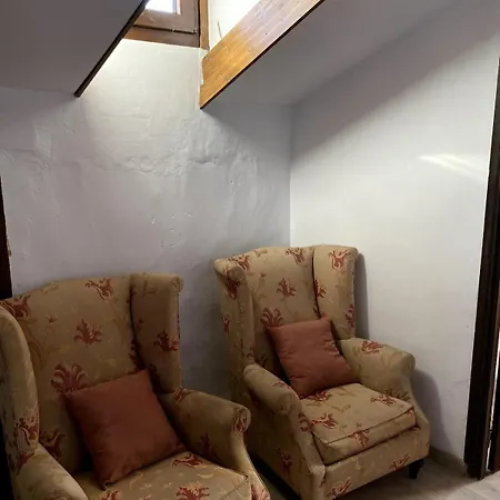 펜션 La Casa De Xuncu Posada De Llanes