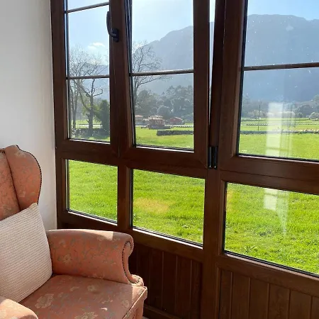 La Casa De Xuncu * Posada De Llanes